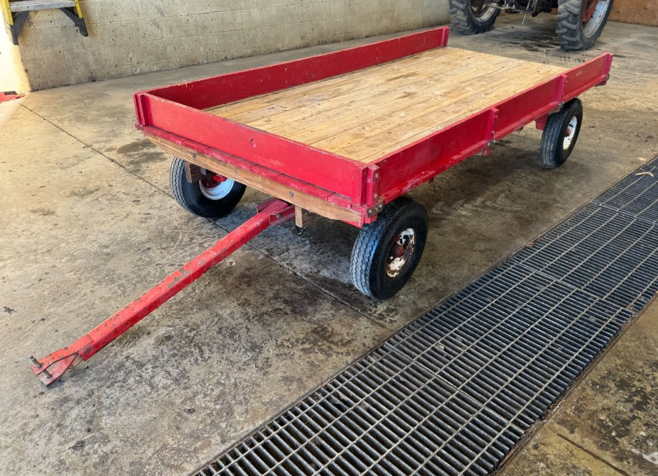 EZ Trail 4x9 flat bed wagon