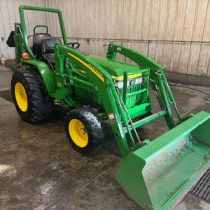 John Deere 790 tractor loader backhoe