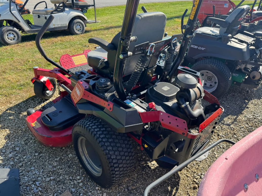 Toro Titan HD 60" zero turn mower - Image 4