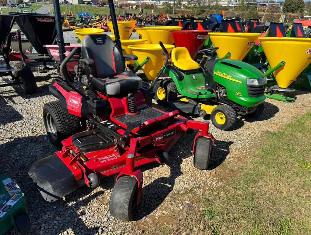 Toro Titan HD 60" zero turn mower - Image 2